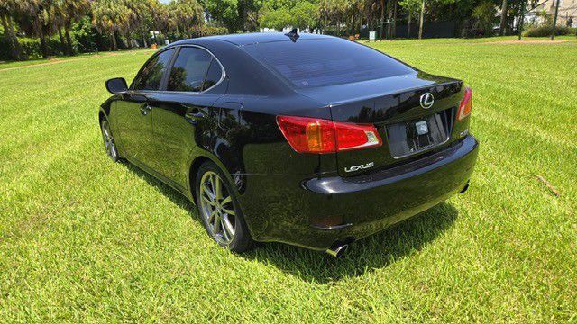 2008 Lexus IS Image 6