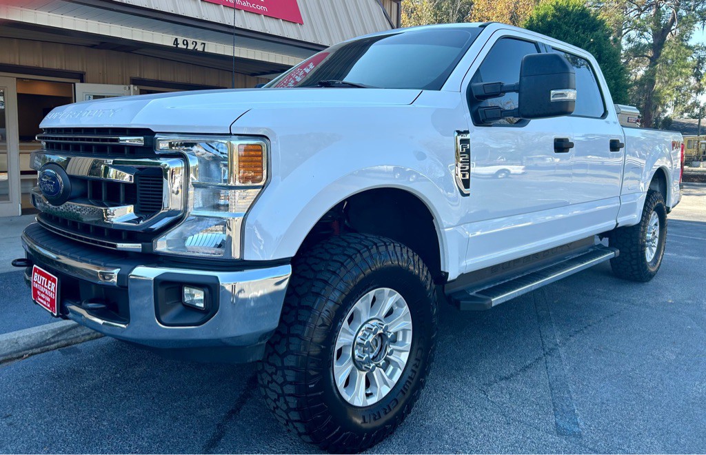 2022 Ford F-250 Image 2