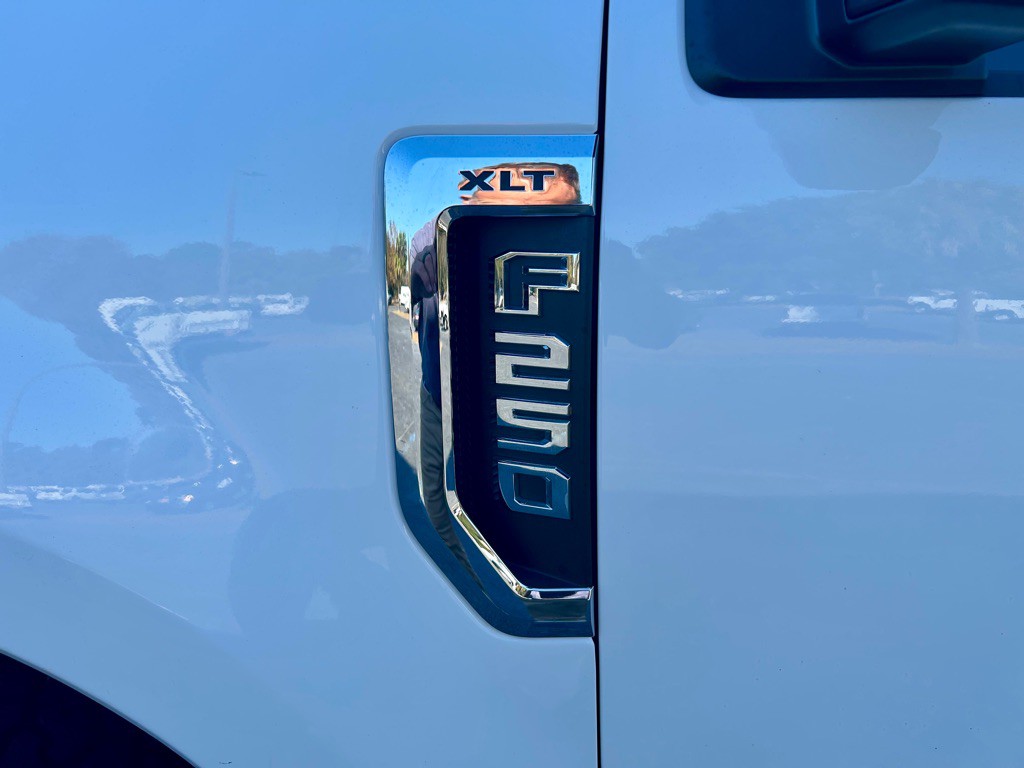 2022 Ford F-250 Image 9