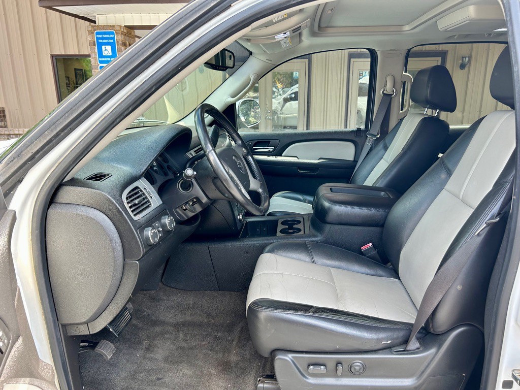 2008 Chevrolet Tahoe Image 13