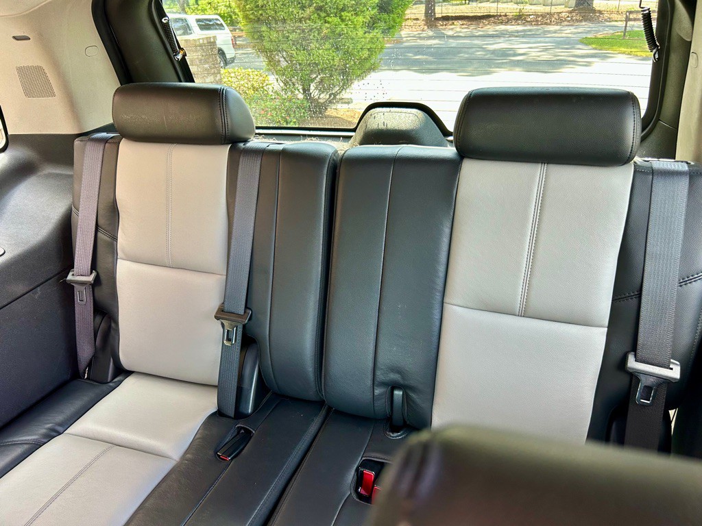 2008 Chevrolet Tahoe Image 18
