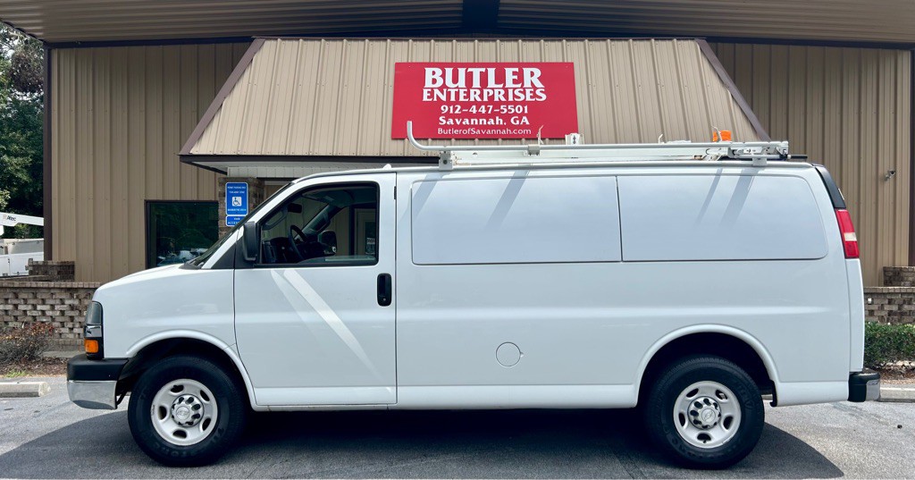 2016 Chevrolet Express Image 4