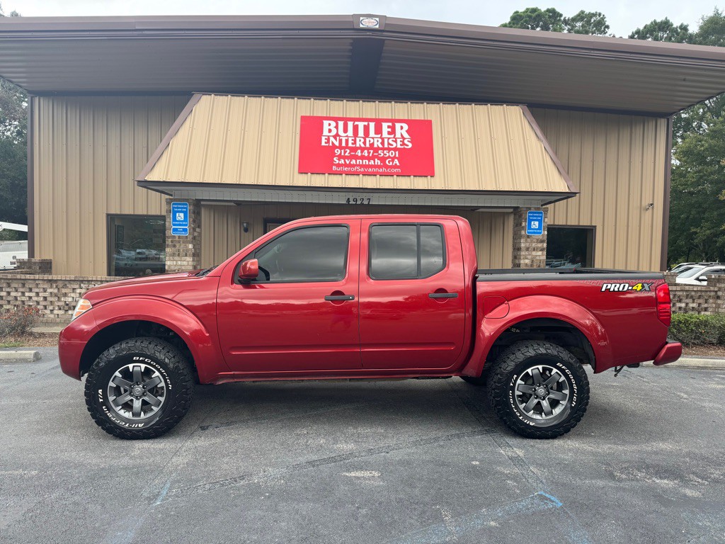 2018 Nissan Frontier Image 2