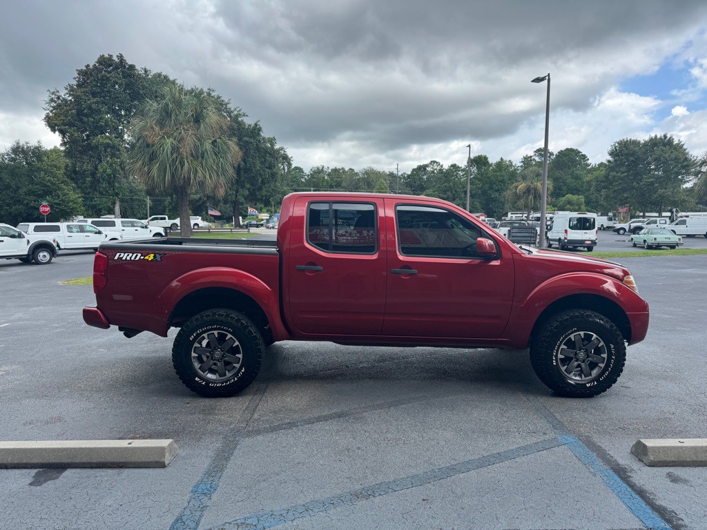 2018 Nissan Frontier Image 6