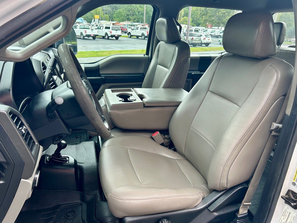 2017 Ford F-350 Image 16