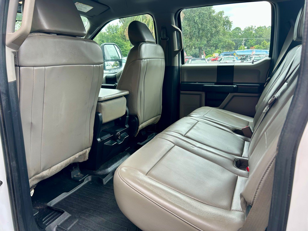 2017 Ford F-350 Image 18