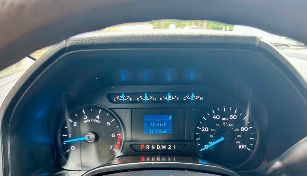 2017 Ford F-350 Image 23