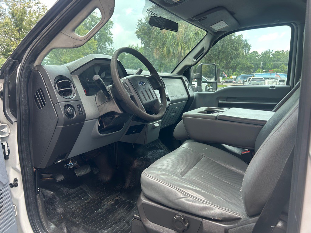 2013 Ford F-350 Image 15