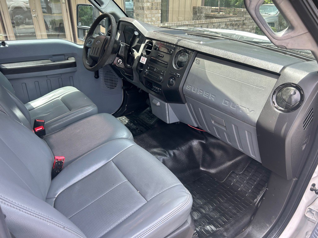 2013 Ford F-350 Image 18