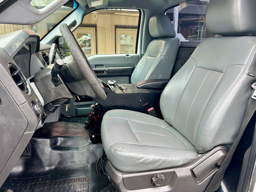 2016 Ford F-350 Image 19