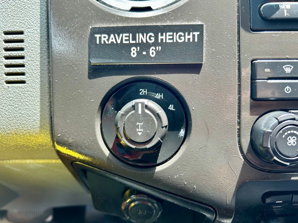 2016 Ford F-350 Image 25