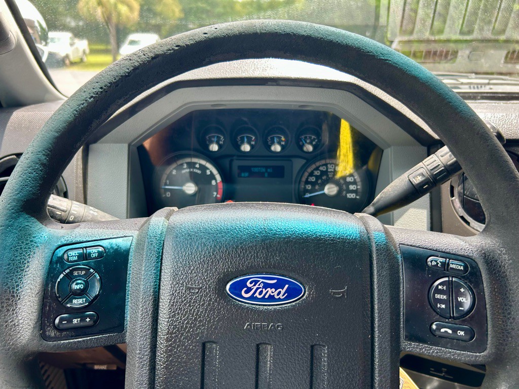 2016 Ford F-350 Image 27
