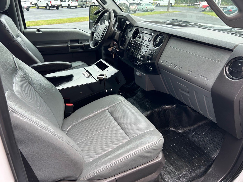 2016 Ford F-350 Image 42
