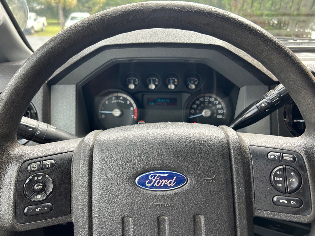 2016 Ford F-350 Image 24