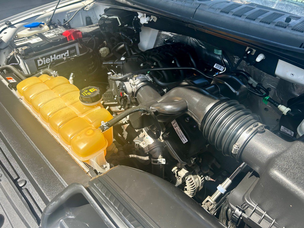 2017 Ford F-150 Image 12