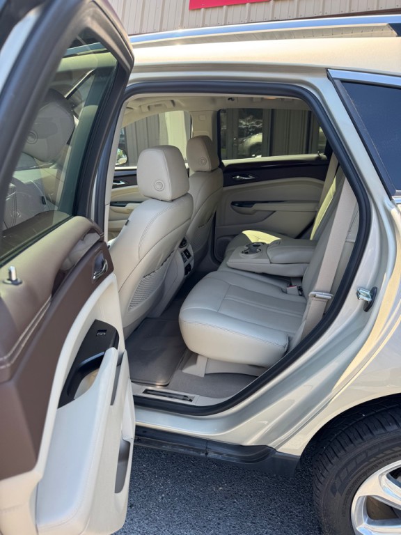 2015 Cadillac SRX Image 10