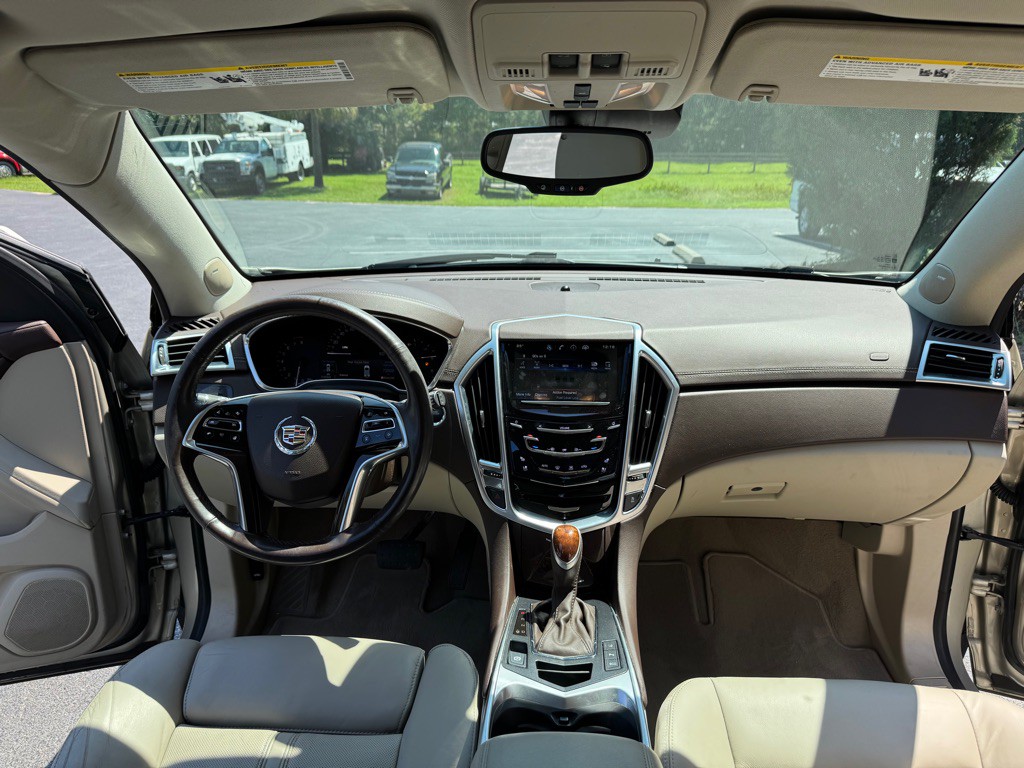2015 Cadillac SRX Image 14