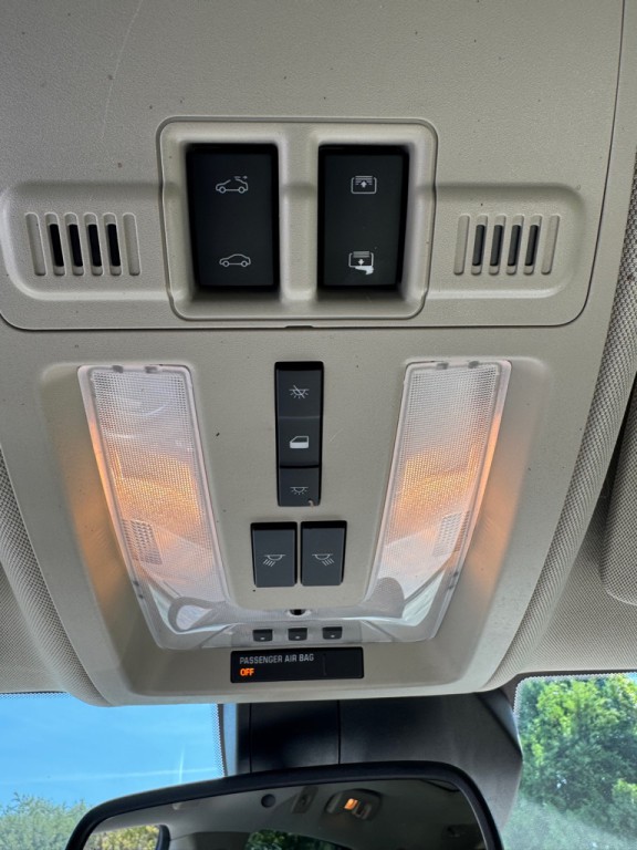 2015 Cadillac SRX Image 19