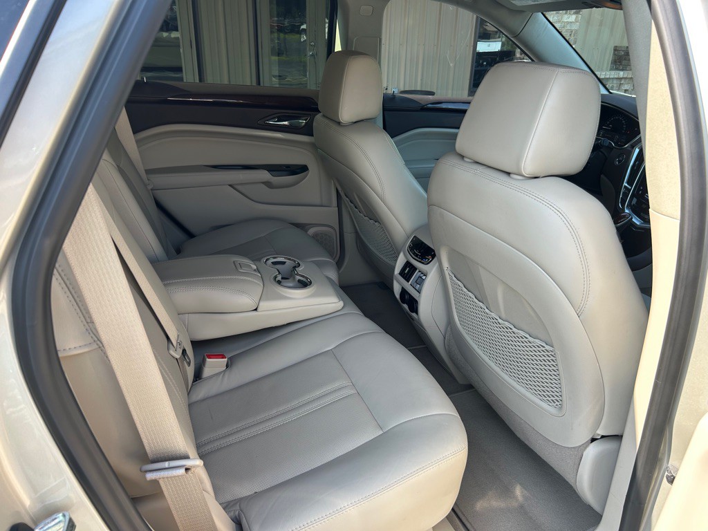 2015 Cadillac SRX Image 39