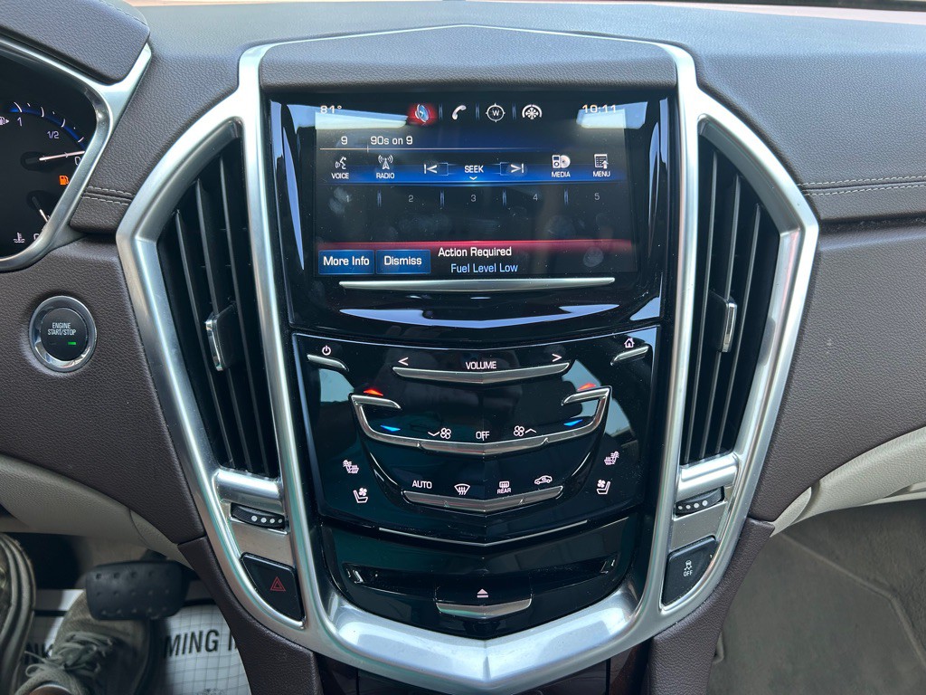 2015 Cadillac SRX Image 41