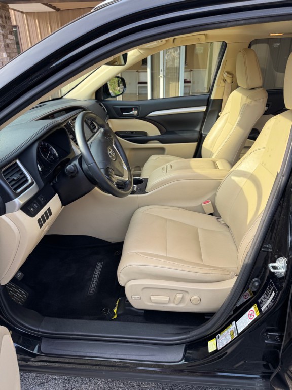 2018 Toyota Highlander Image 9