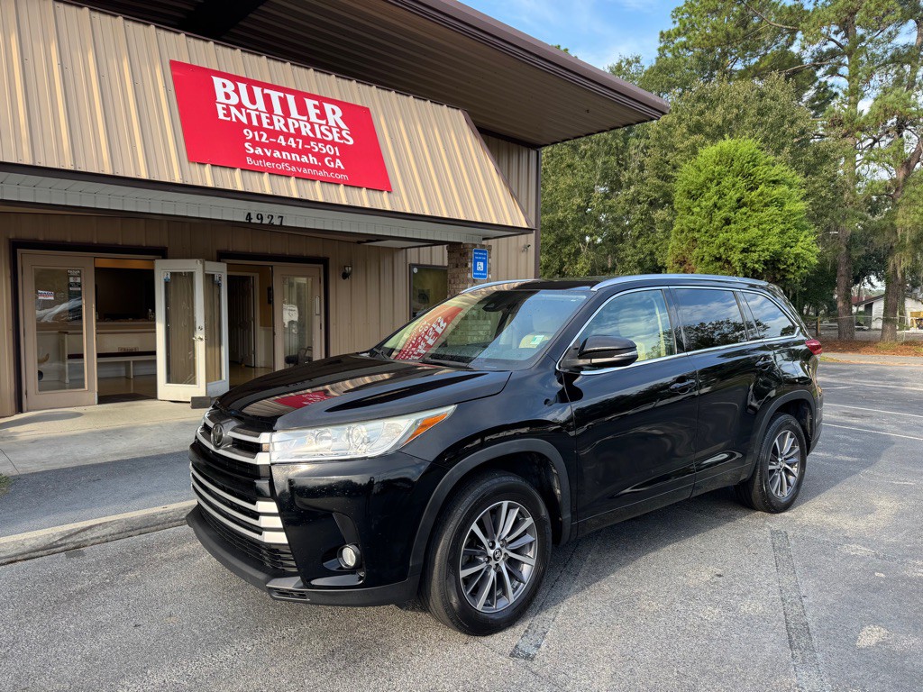 2018 Toyota Highlander Image 2