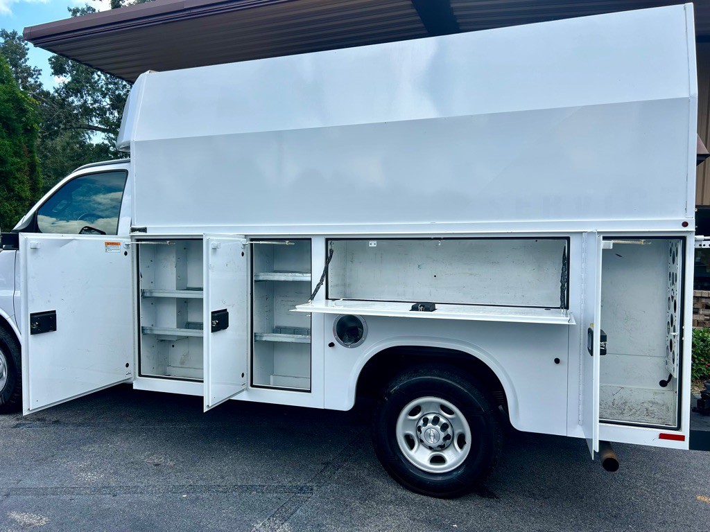2019 Chevrolet Express Image 7