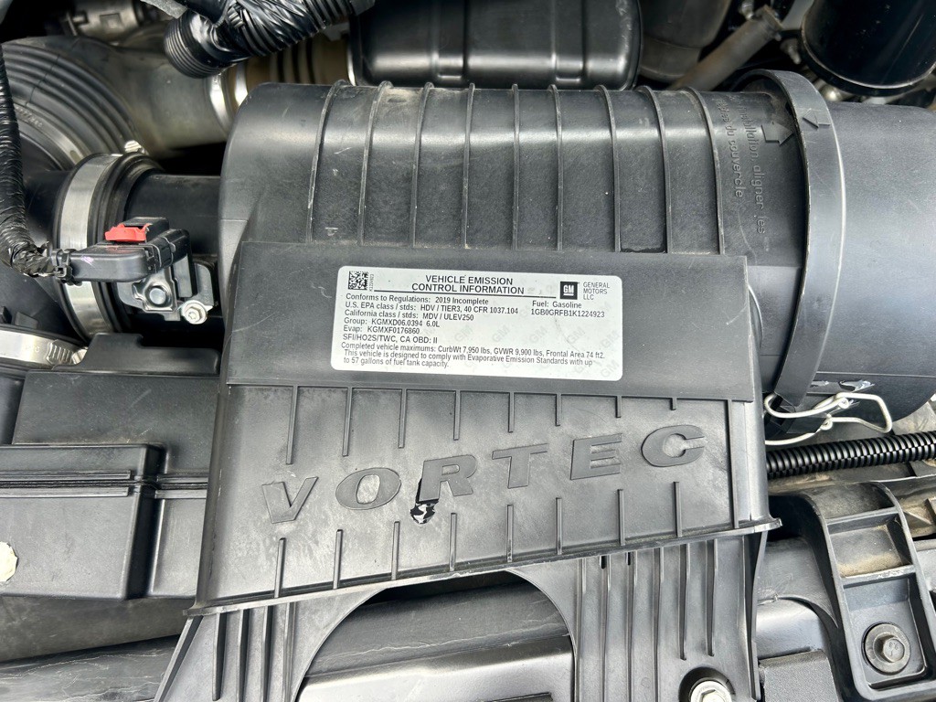 2019 Chevrolet Express Image 18