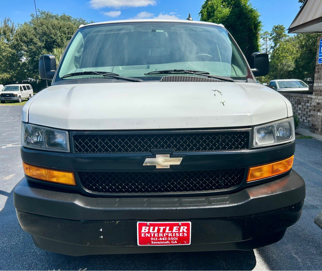 2018 Chevrolet Express Image 7