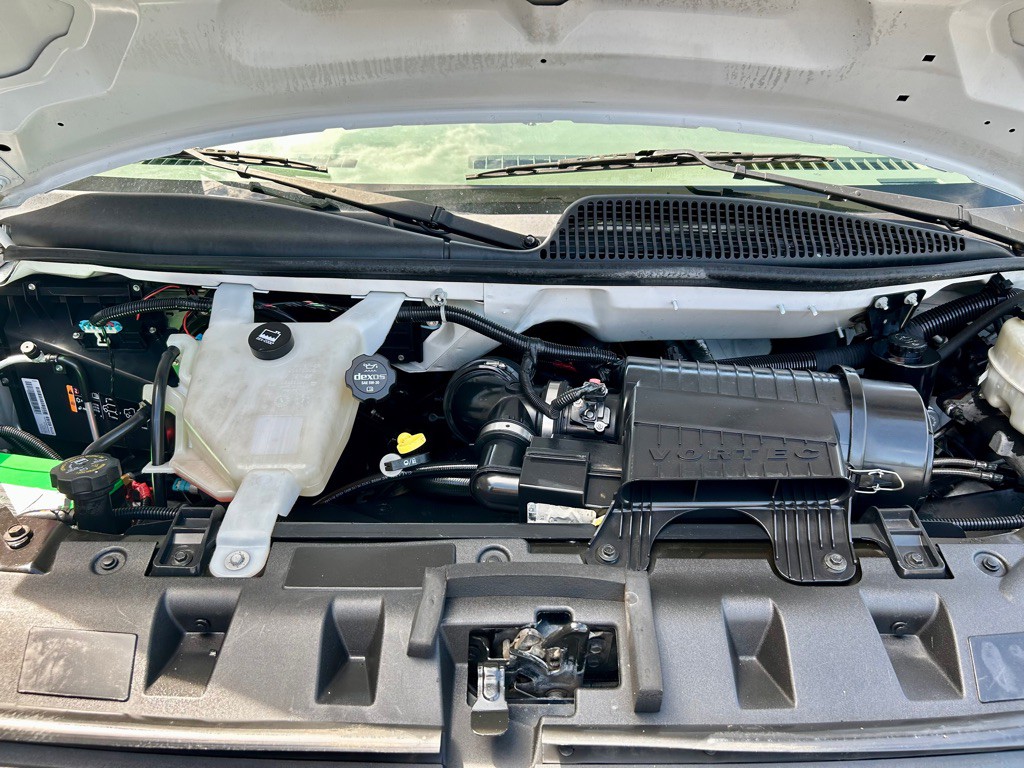 2018 Chevrolet Express Image 8