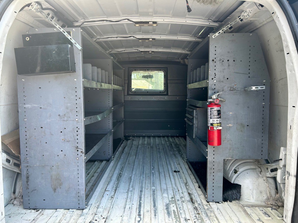 2018 Chevrolet Express Image 11