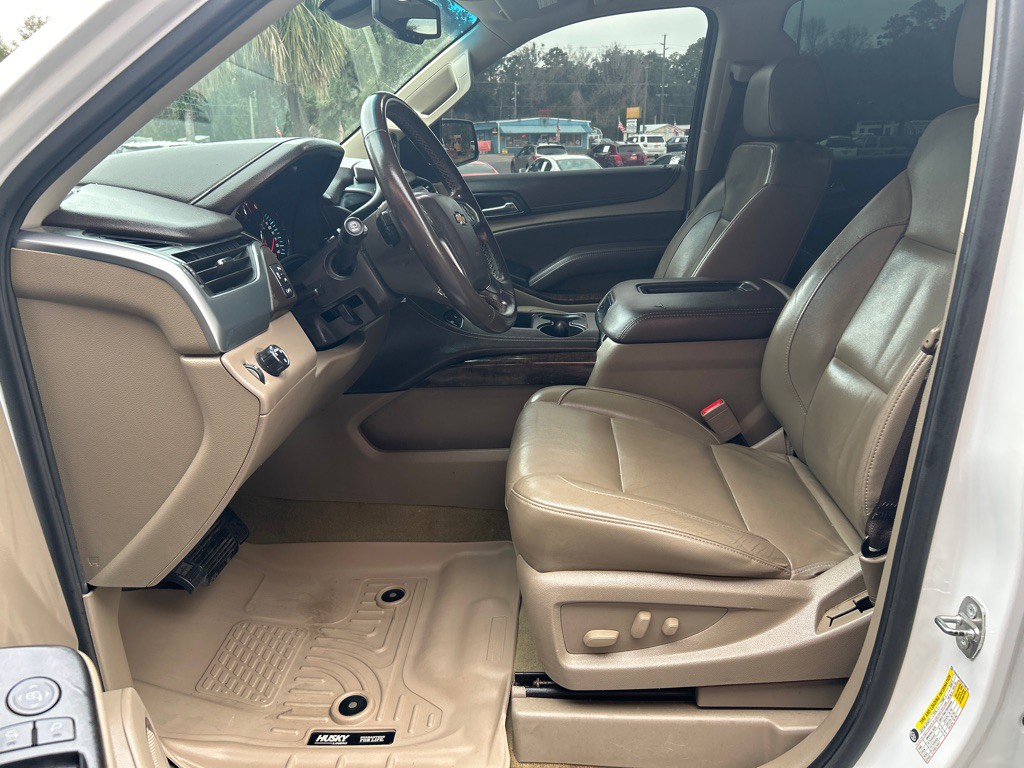 2017 Chevrolet Tahoe Image 10
