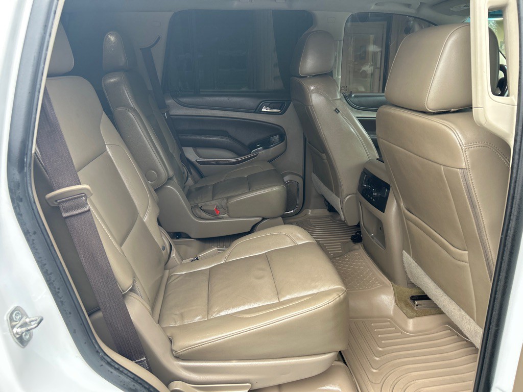 2017 Chevrolet Tahoe Image 17