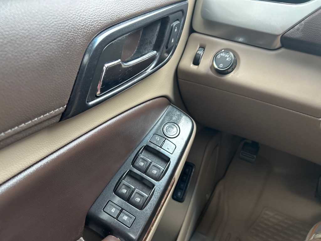 2017 Chevrolet Tahoe Image 25