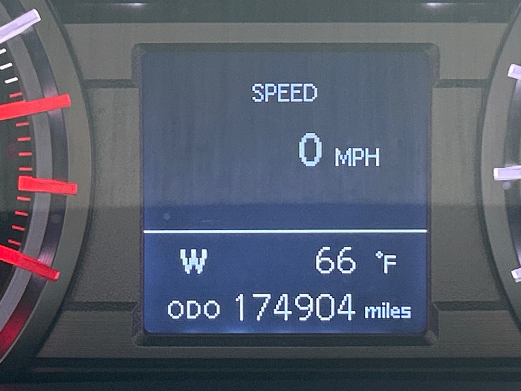 2016 Toyota 4Runner Image 17