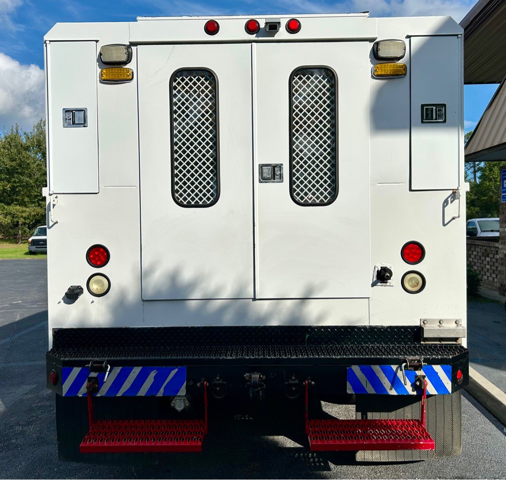 2014 RAM 4500 Image 10