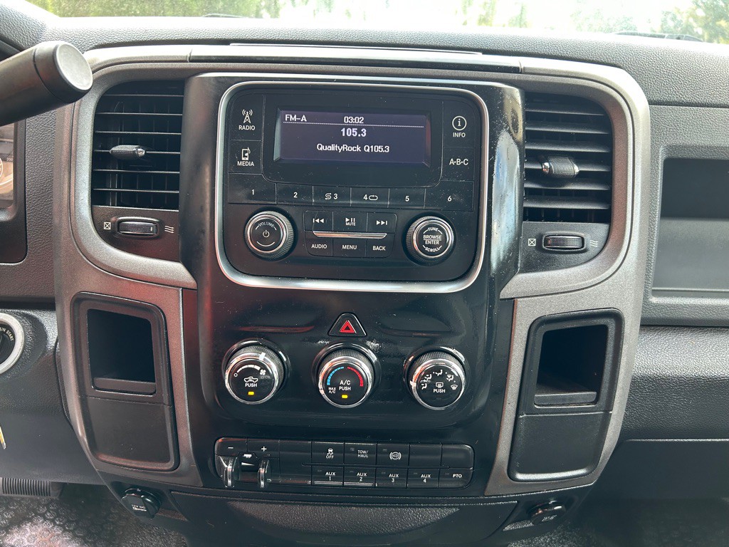 2014 RAM 4500 Image 19