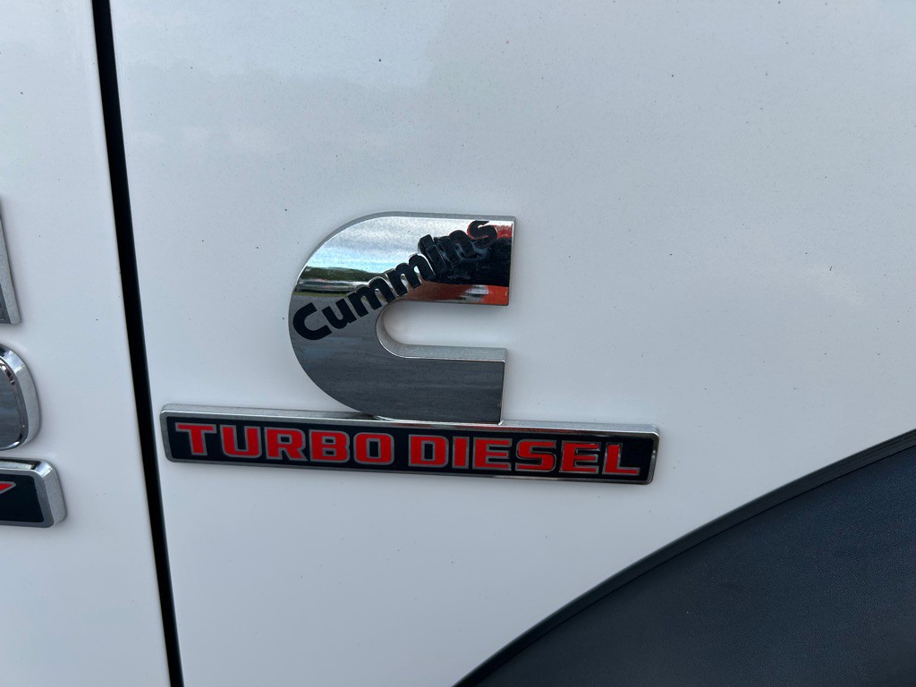 2014 RAM 4500 Image 24
