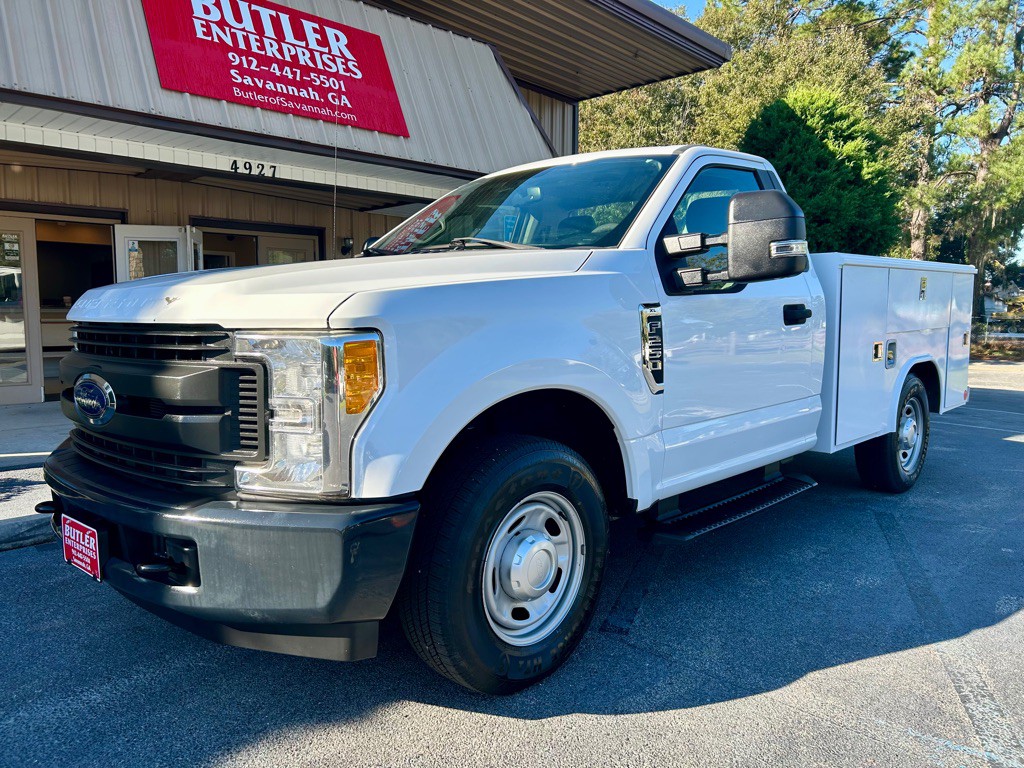 2017 Ford F-250 Image 2