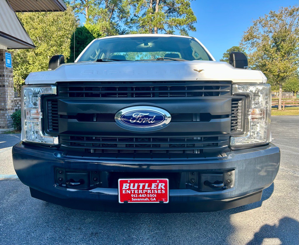 2017 Ford F-250 Image 9