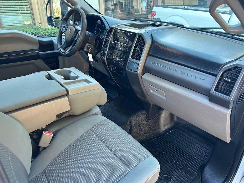 2017 Ford F-250 Image 20