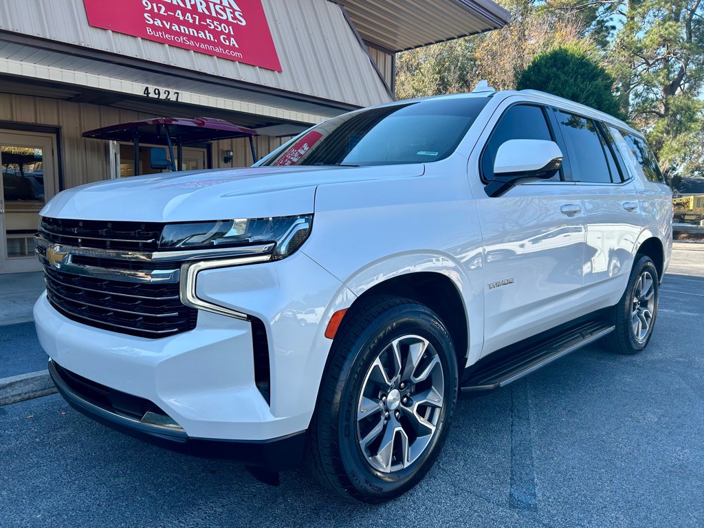 2021 Chevrolet Tahoe Image 2