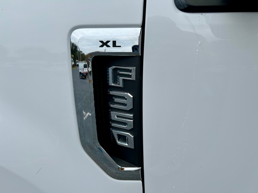 2019 Ford F-350 Image 14