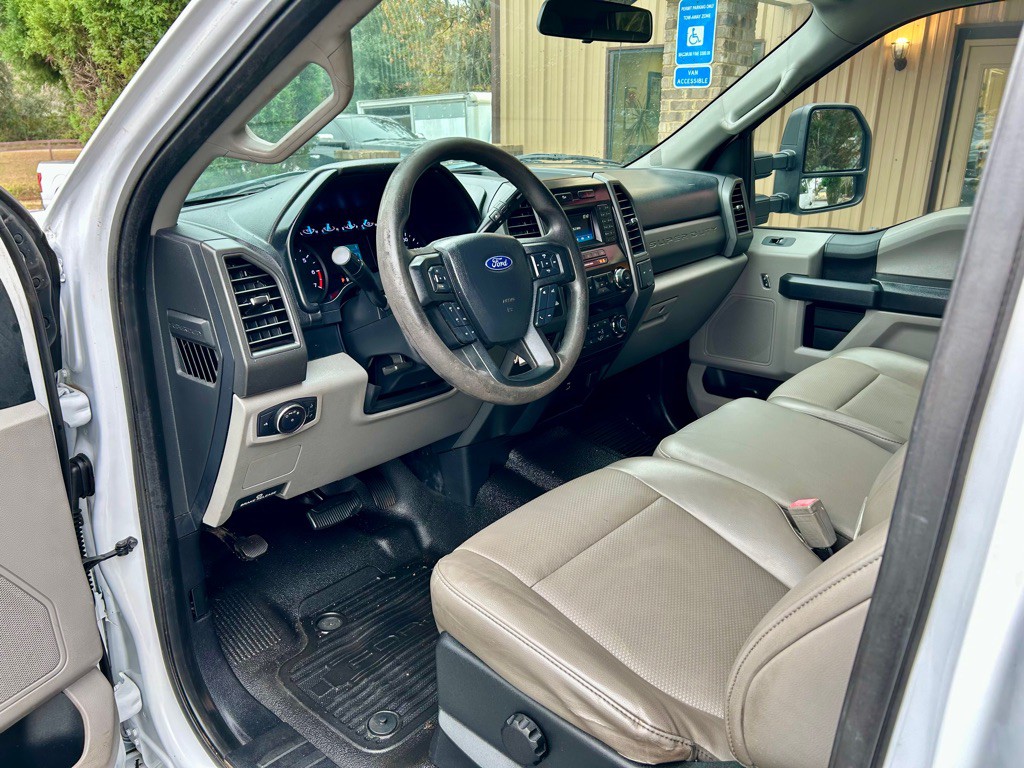 2019 Ford F-350 Image 18