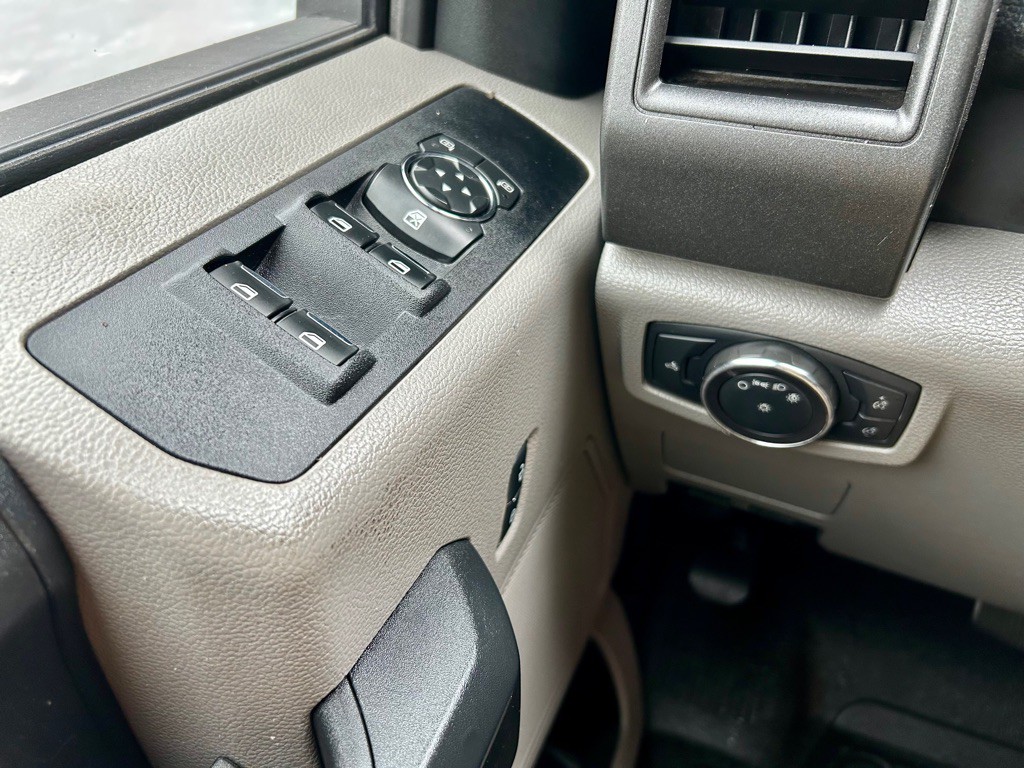 2019 Ford F-350 Image 30