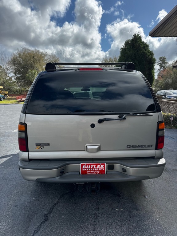 2004 Chevrolet Tahoe Image 4