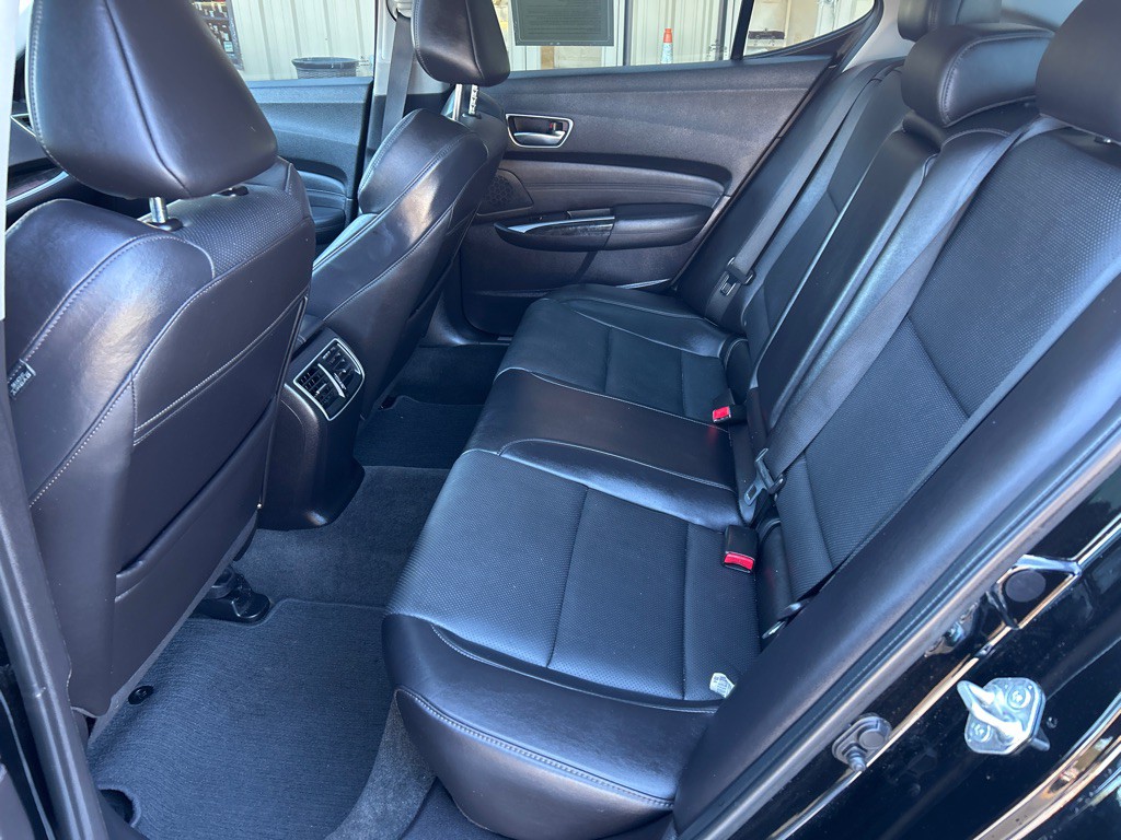 2018 Acura TL Image 15