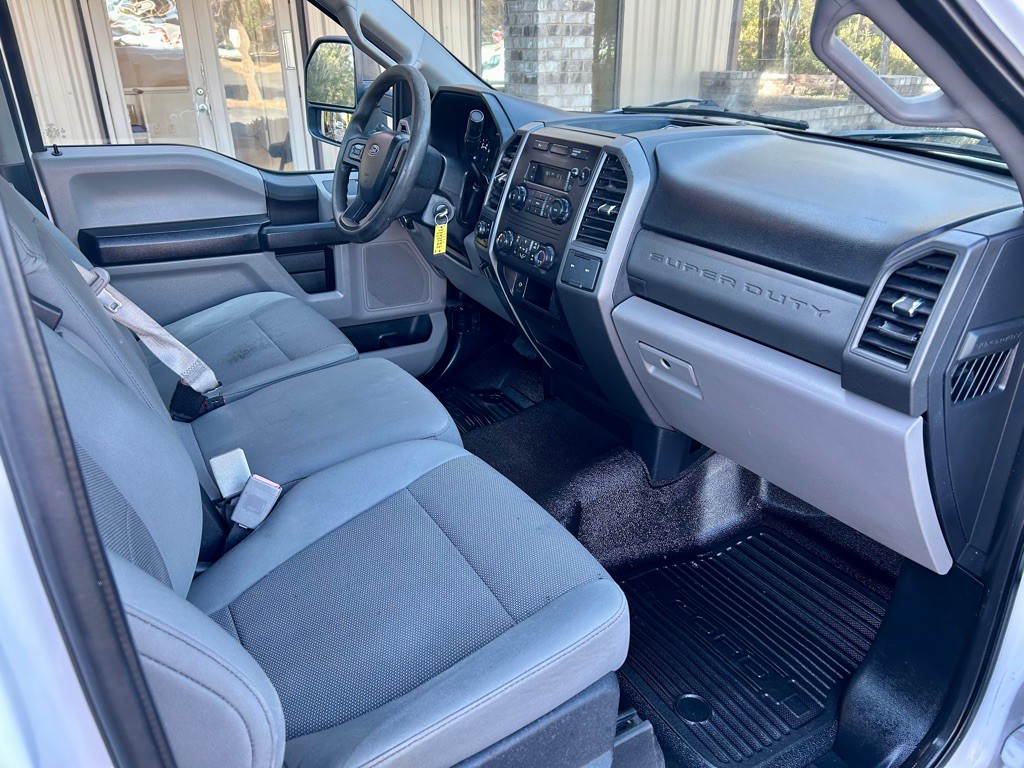 2018 Ford F-250 Image 25