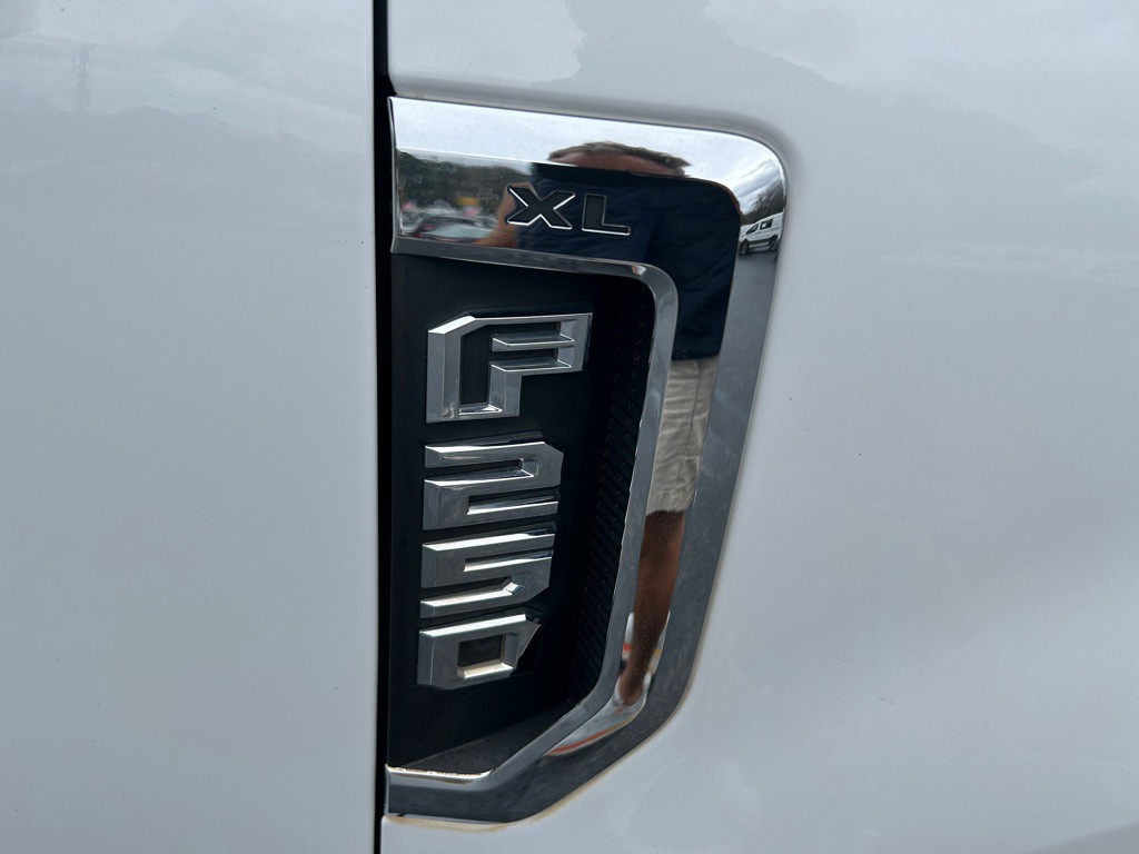 2017 Ford F-250 Image 11