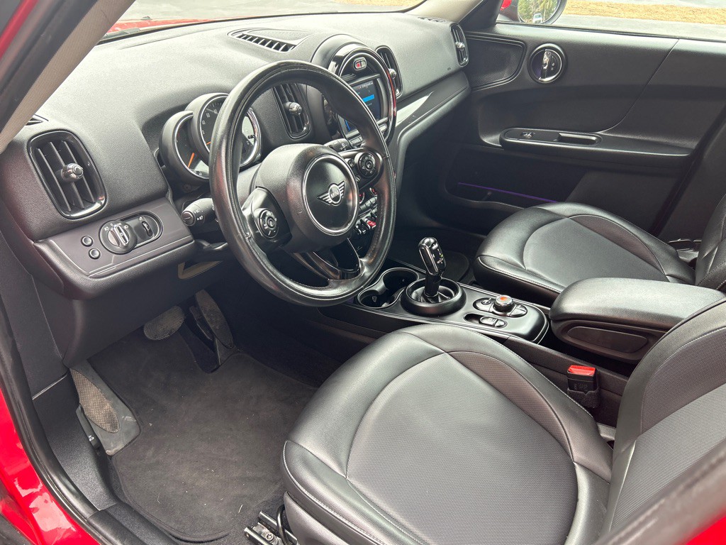 2020 MINI Cooper Image 11